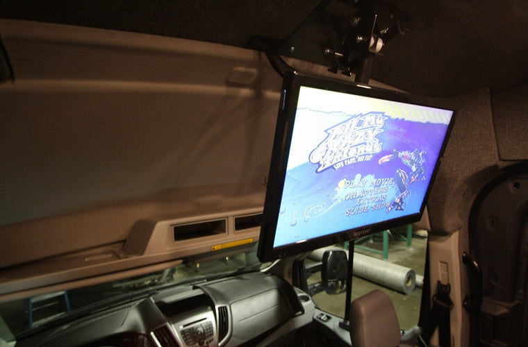 Ford Transit Moto Van 01