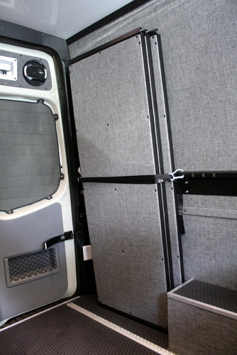 RB Gear Hauler Van Sleek Family 02 - 170