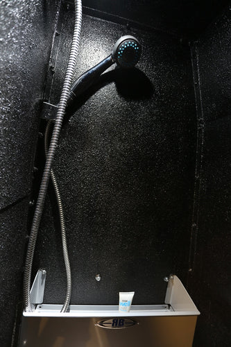 RB Touring Van Sawtooth 02 - 170