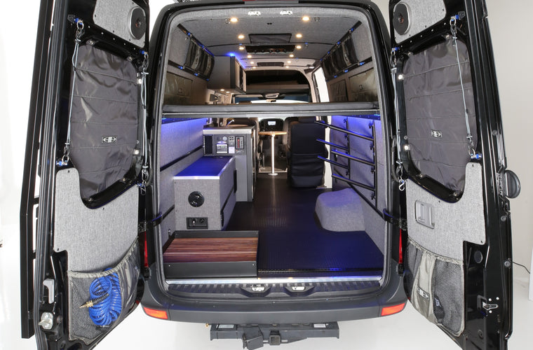 RB Gear Hauler Van Carp - 170