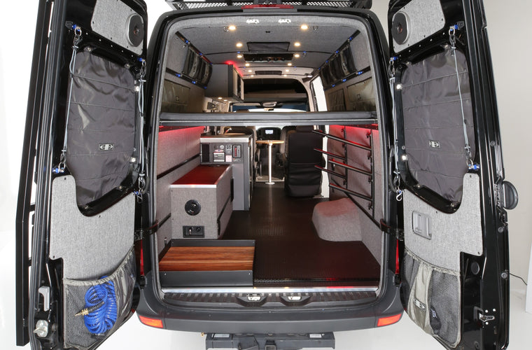 RB Gear Hauler Van Carp - 170