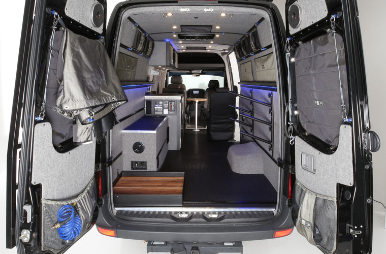 RB Gear Hauler Van Carp - 170