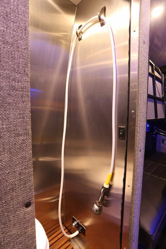 RB Touring Van Sawtooth 04 - 170