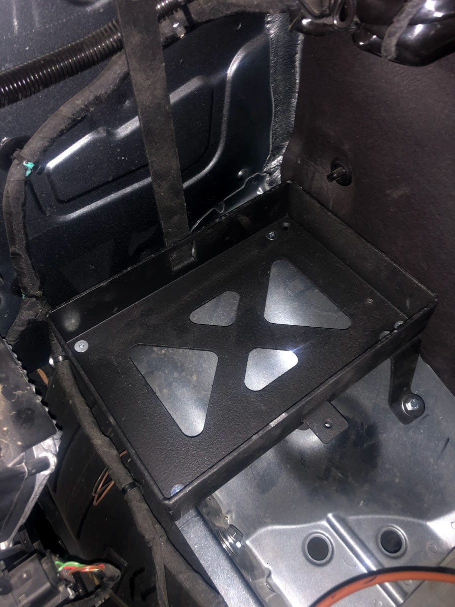 2019+ Sprinter Van 6 Volt Underhood Battery Tray Kit