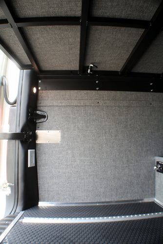 RB Gear Hauler Van Sleek Family 02 - 170