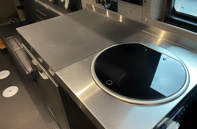 JR 170 Adventure Van - 2500 4x4