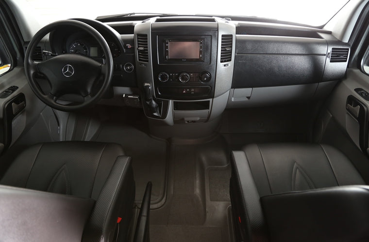 RB Touring Van Sawtooth 02 - 170