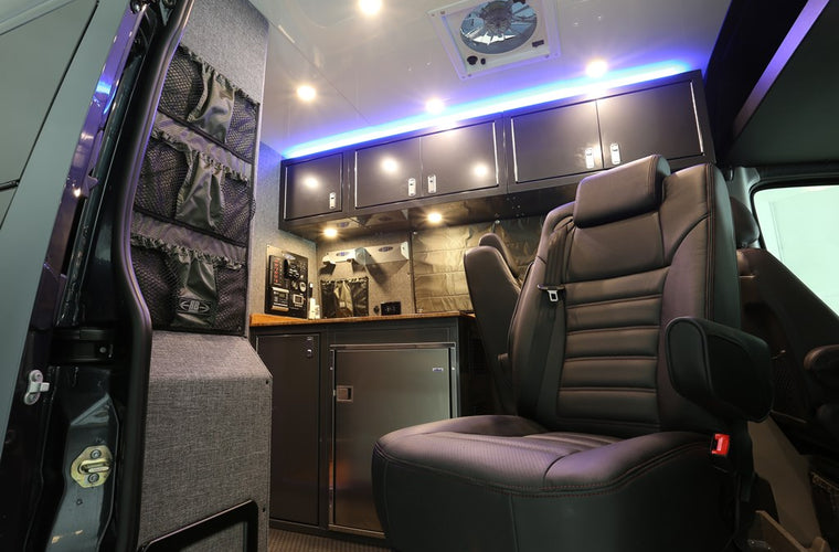 RB Touring Van Sawtooth 04 - 170