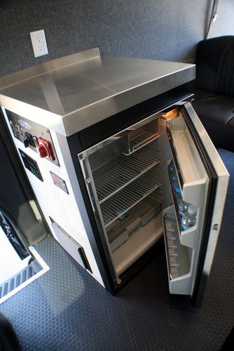 RB Gear Hauler Van Sleek Family 01 - 170