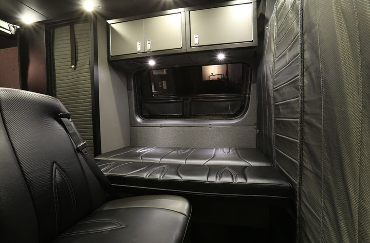 RB Touring Van Sawtooth 02 - 170