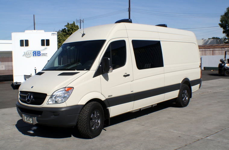 RB Gear Hauler Van Sleek Family 02 - 170