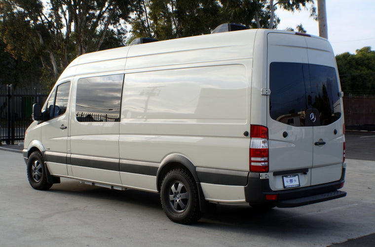 RB Gear Hauler Van Sleek Family 02 - 170