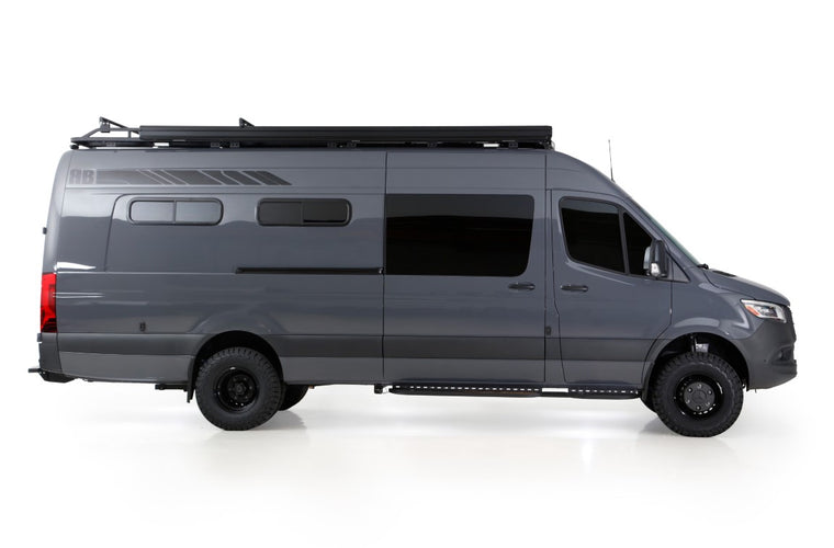 RB Touring Van CDM - 170 EXT 3500 4X4
