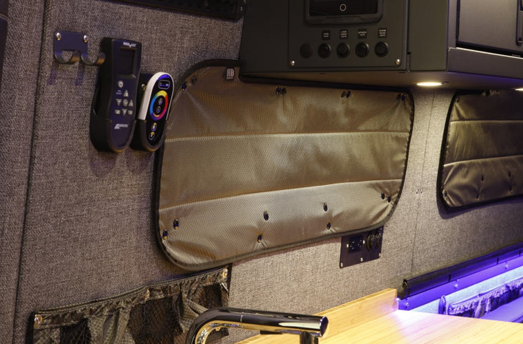 RB Touring Van CDM - 170 EXT 3500 4X4