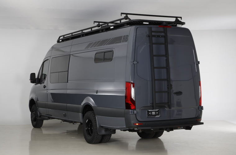 RB Touring Van CDM - 170 EXT 3500 4X4