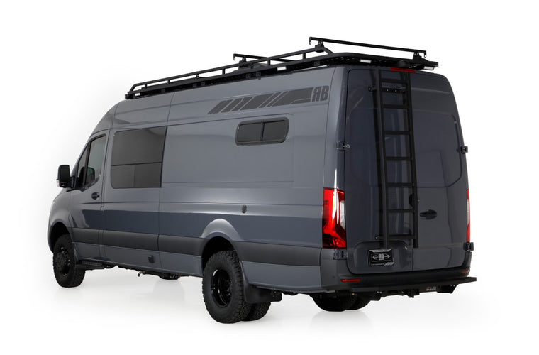 RB Touring Van CDM - 170 EXT 3500 4X4
