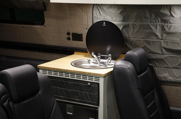 RB Gear Hauler Van DE - 144 2x4