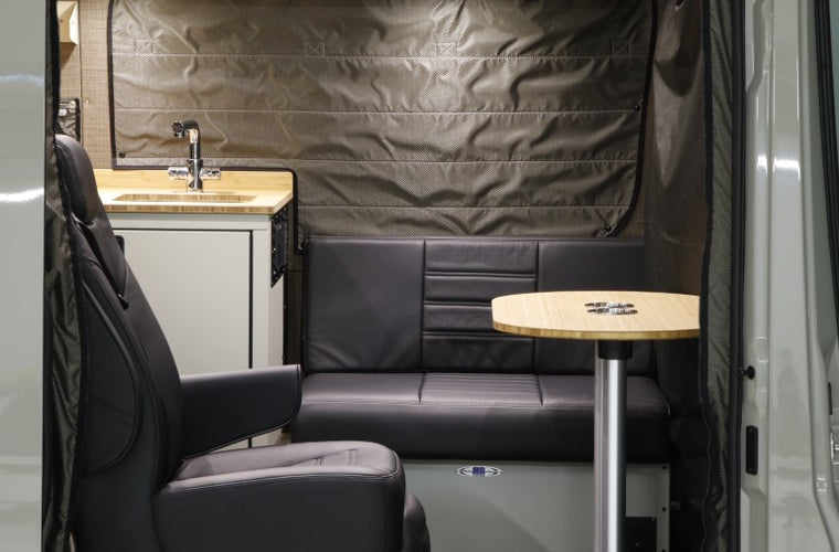 RB Touring Van JR - 170 3500 4x4