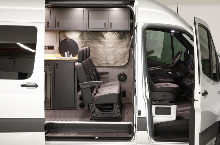 RB Touring Van CFA - 170 2500 4x4