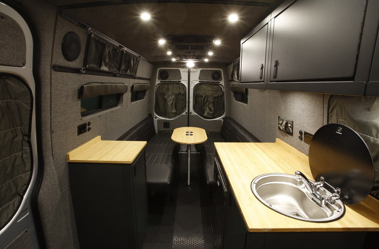 RB Touring Van CFA - 170 2500 4x4