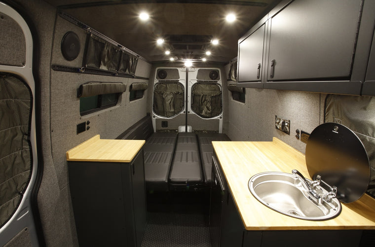 RB Touring Van CFA - 170 2500 4x4