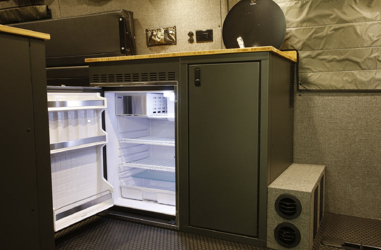 RB Touring Van CFA - 170 2500 4x4