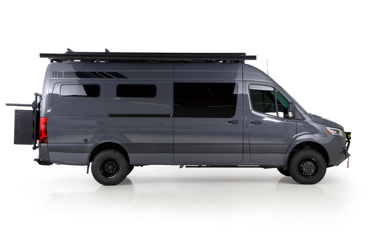 RB Touring Van HK - 170 3500 4x4