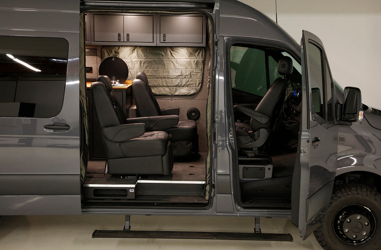 RB Touring Van HK - 170 3500 4x4