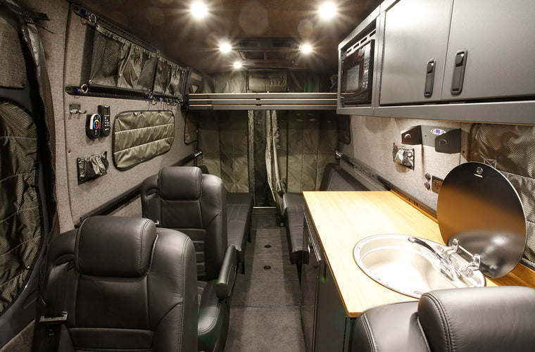 RB Touring Van HK - 170 3500 4x4