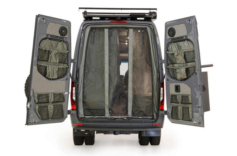 RB Touring Van HK - 170 3500 4x4