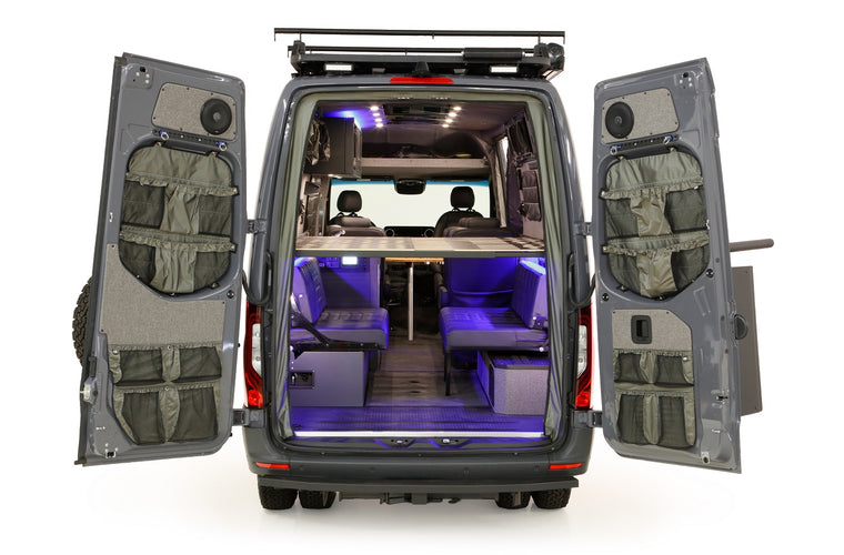 RB Touring Van HK - 170 3500 4x4