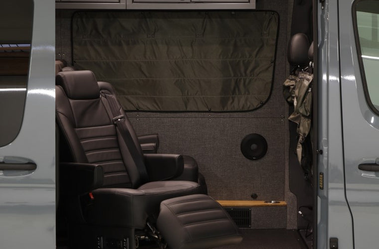 Gear Hauler Van BL - 144 4x4