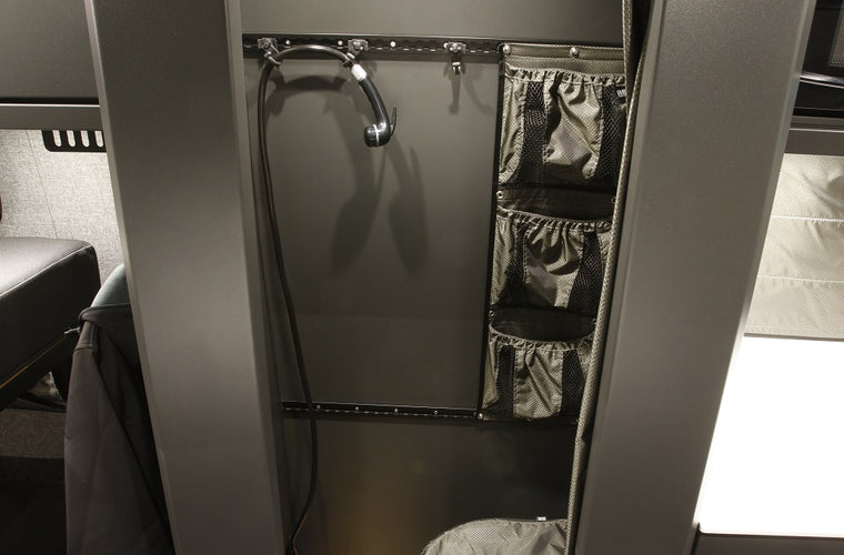 RB Touring Van SN - 170 EXT 3500 4X4