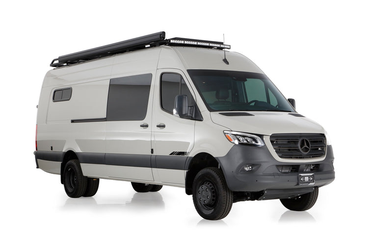RB Touring Van MF - 170 EXT 3500 4x4