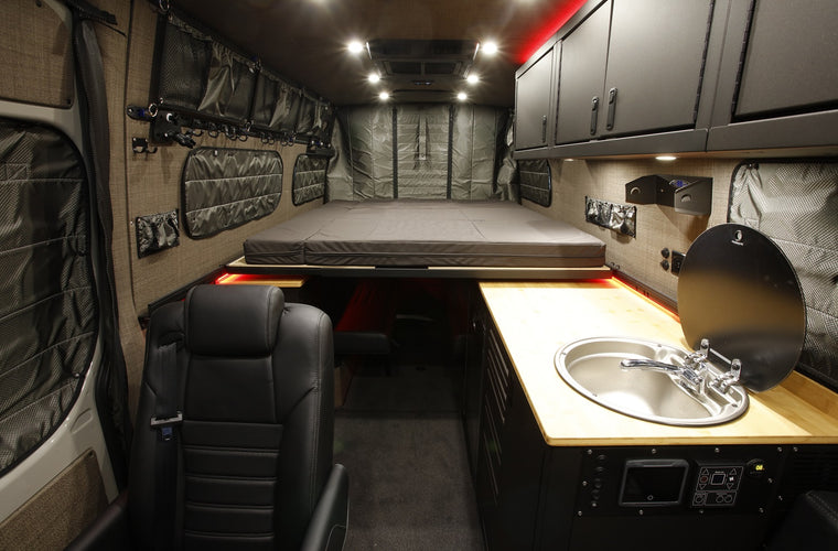 RB Touring Van TL - 170 EXT 3500 4x4