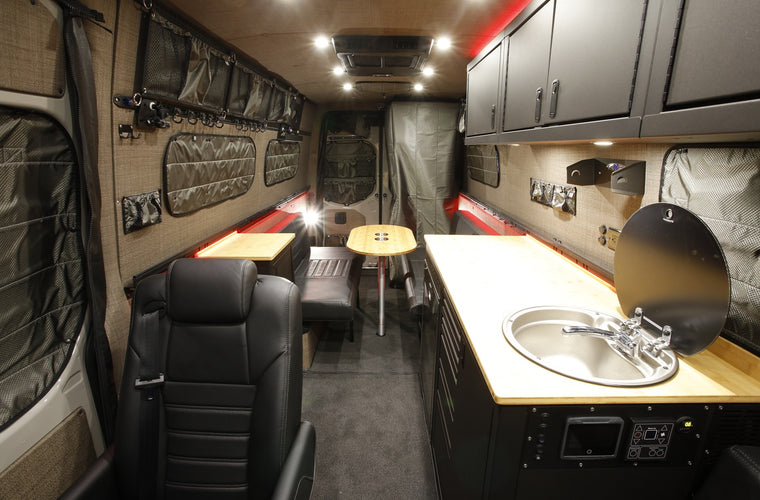 RB Touring Van TL - 170 EXT 3500 4x4