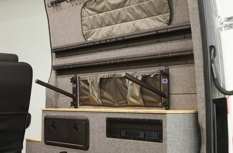 RB Gear Hauler Van SY - 144 4x4