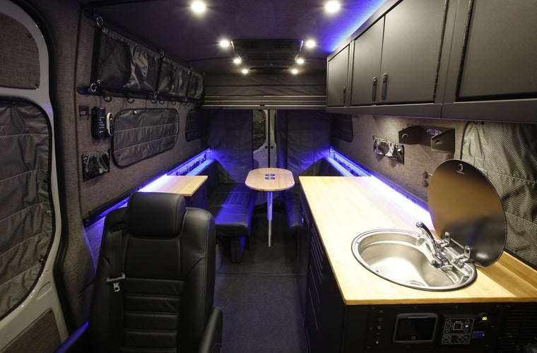 RB Touring Van GM - 170 EXT 3500 4x4