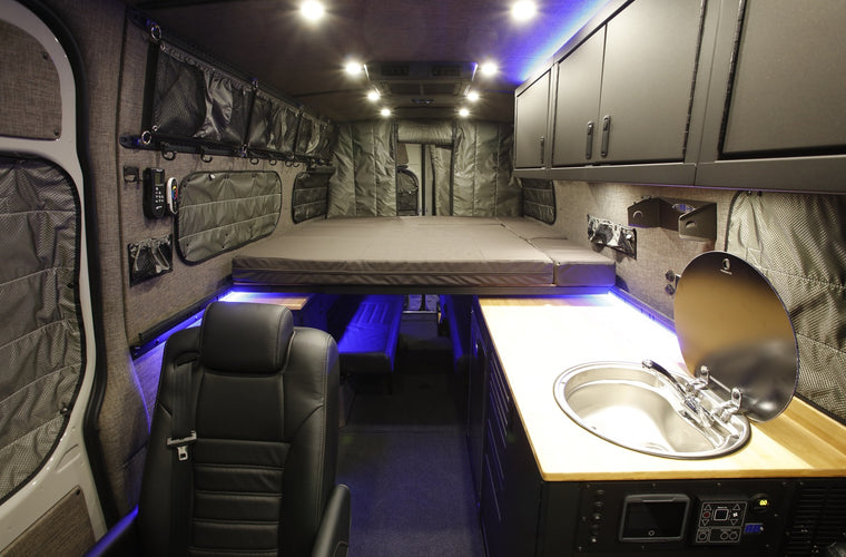 RB Touring Van GM - 170 EXT 3500 4x4