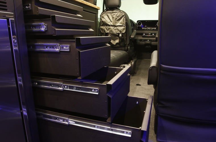 RB Touring Van GM - 170 EXT 3500 4x4