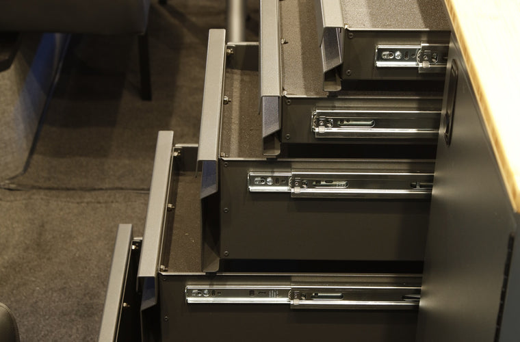 RB Touring Van DJ - 170 EXT 3500 4x4