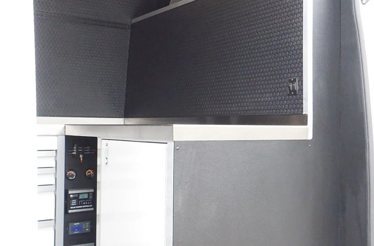 Fox Shocks Race Support Van 2