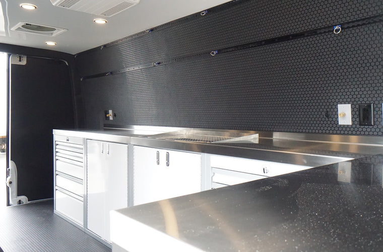 Fox Shocks Race Support Van 2