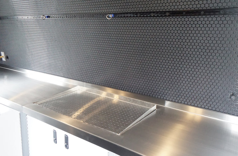 Fox Shocks Race Support Van 2