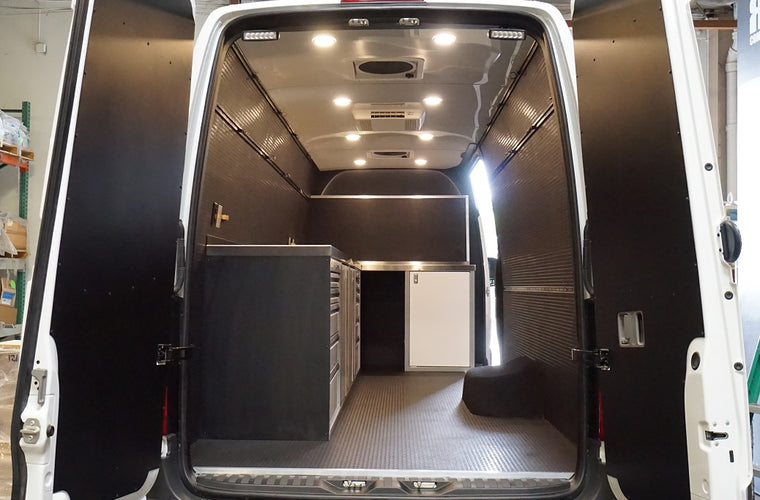 Fox Shocks Race Support Van 2