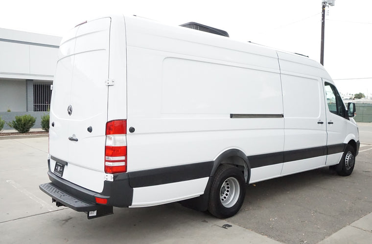 Fox Shocks Race Support Van 2