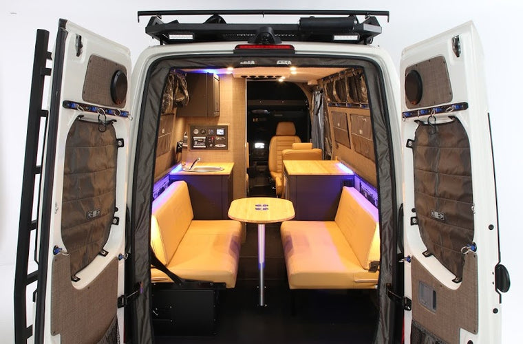 RB Touring Van SN - 2017 170 EX 3500 4x4