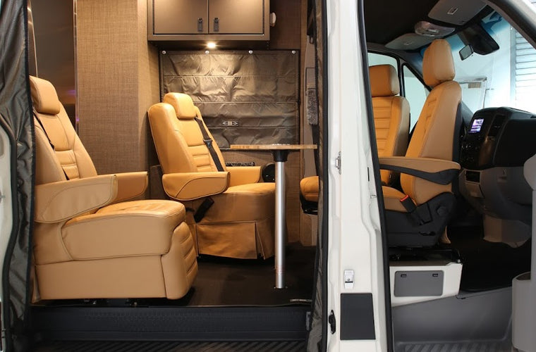 RB Touring Van SN - 2017 170 EX 3500 4x4