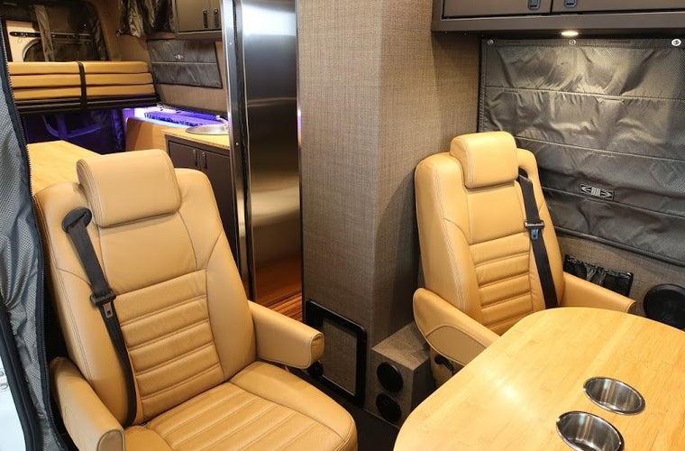 RB Touring Van SN - 2017 170 EX 3500 4x4