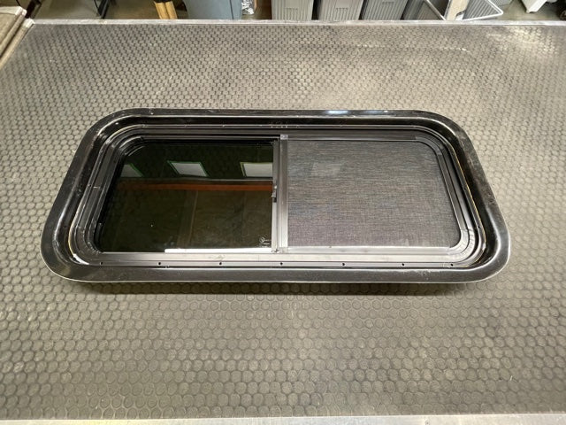 Trim Circle,  for 15&quot;x 36&quot; Panel Bed Window